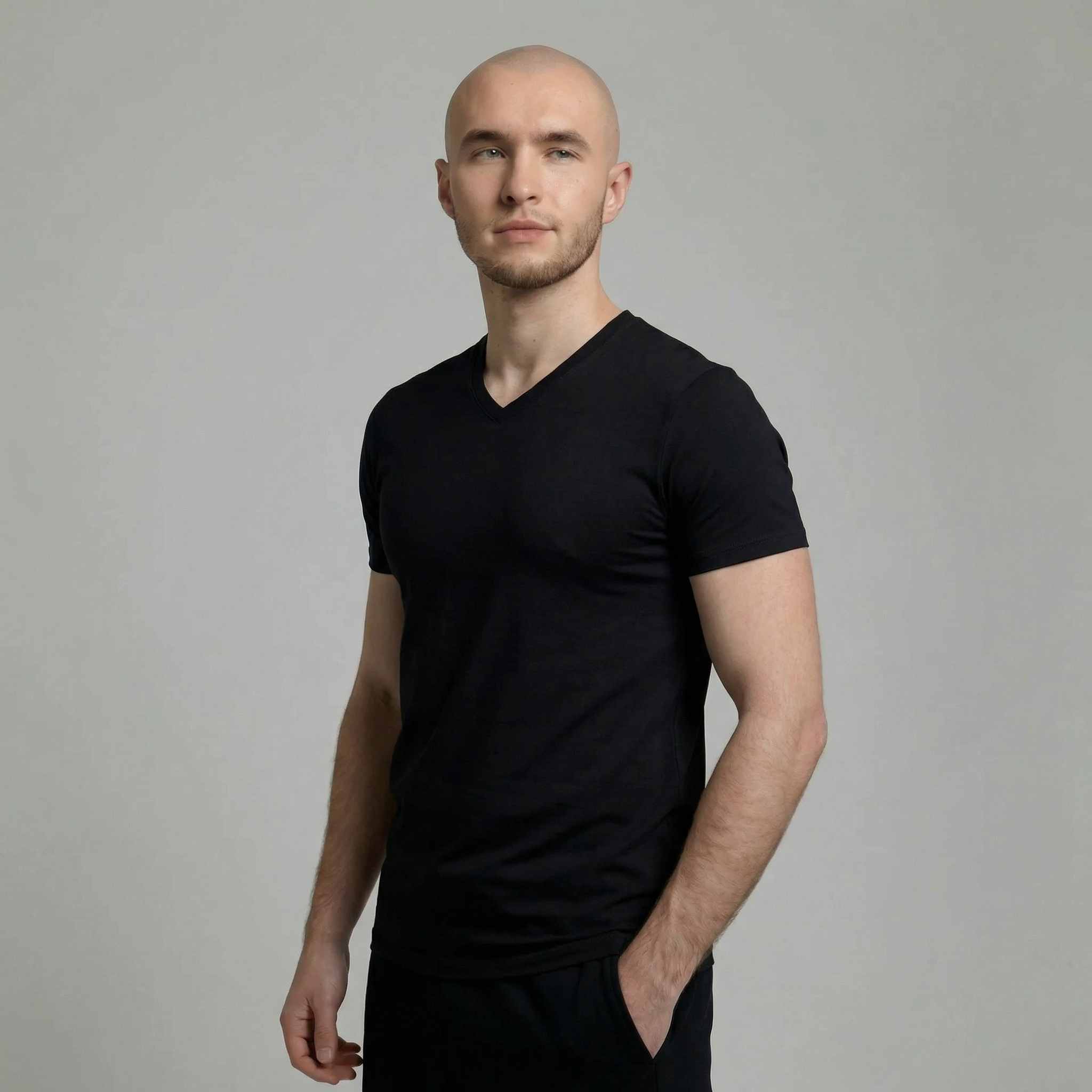Le t-shirt col V